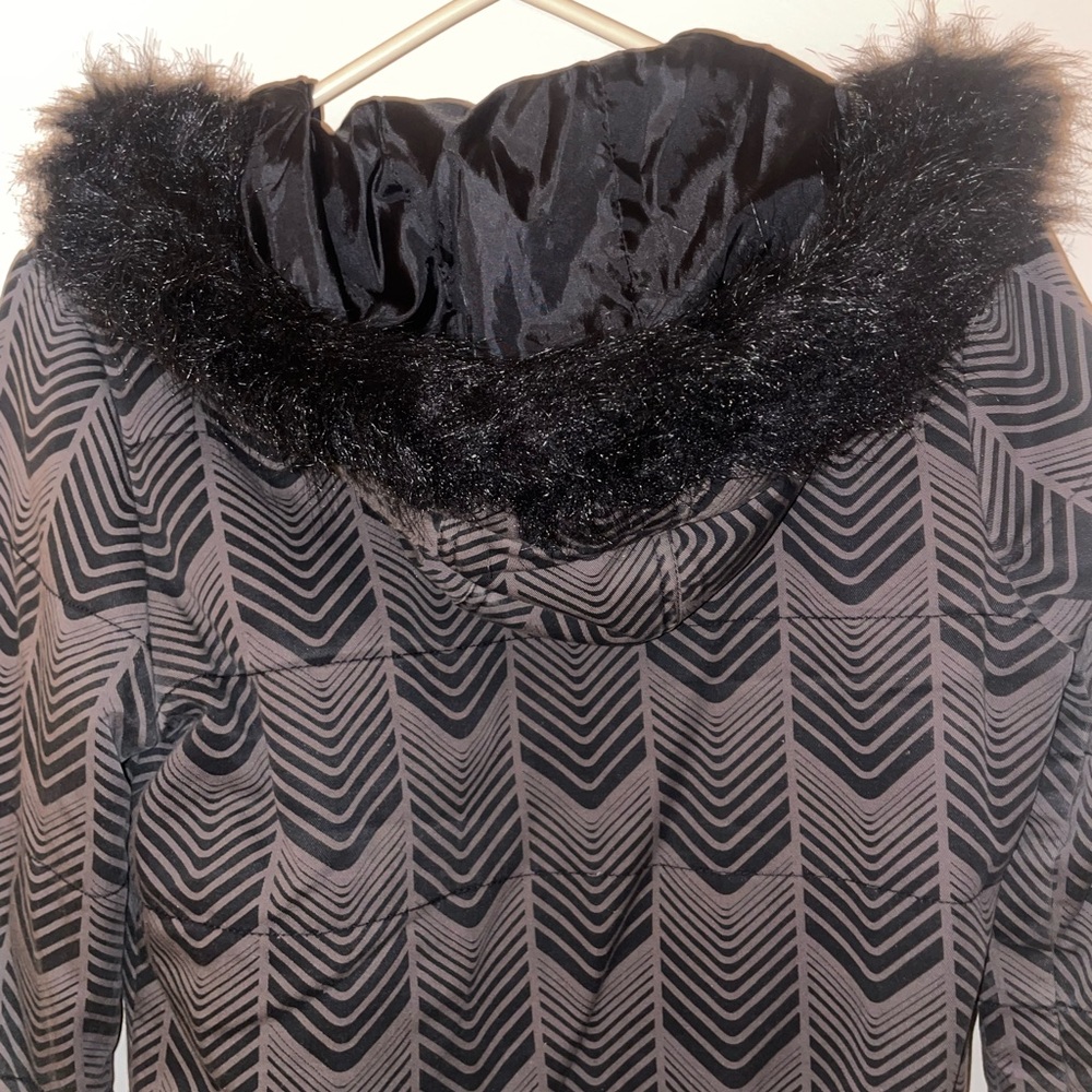 Volcom Jacket Size M - Picture 2 of 3